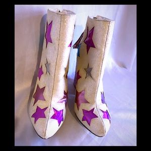 YRU Jen stars & sparkle glitter  booties shoes 8